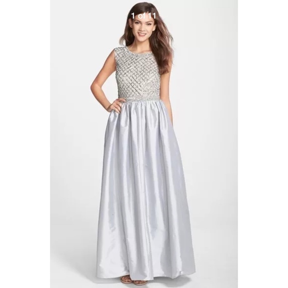 NEW Aidan Mattox [SZ 0‎ ] Embellished Bodice Taffeta Ballgown in Silver - Picture 2 of 16